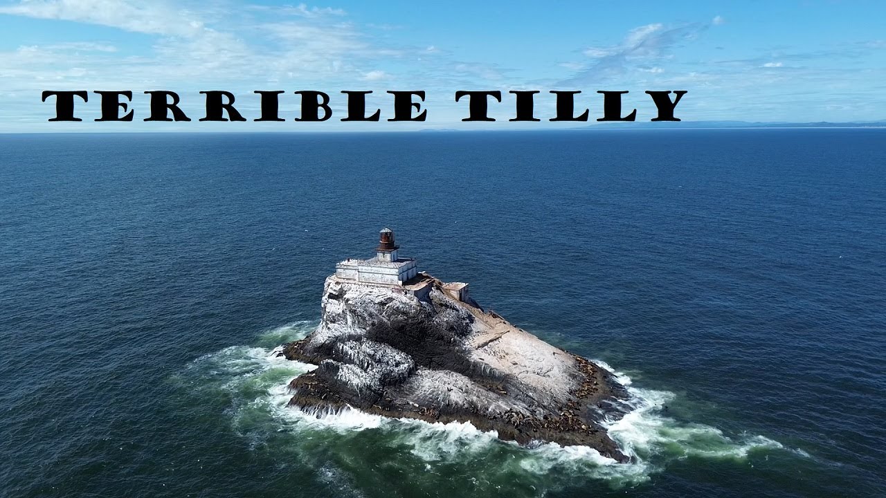 Terrible Tilly - Tillamook Head Lighthouse - Oregon Coast