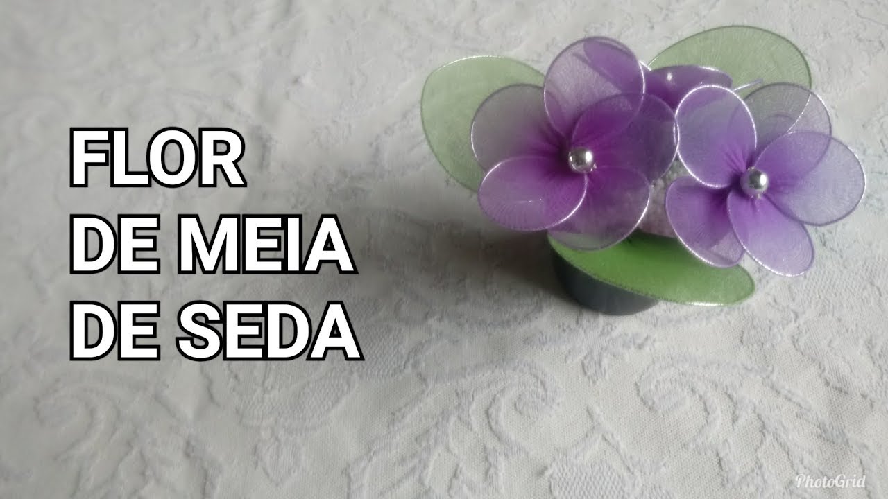 Flor Violeta de Meia de Seda
