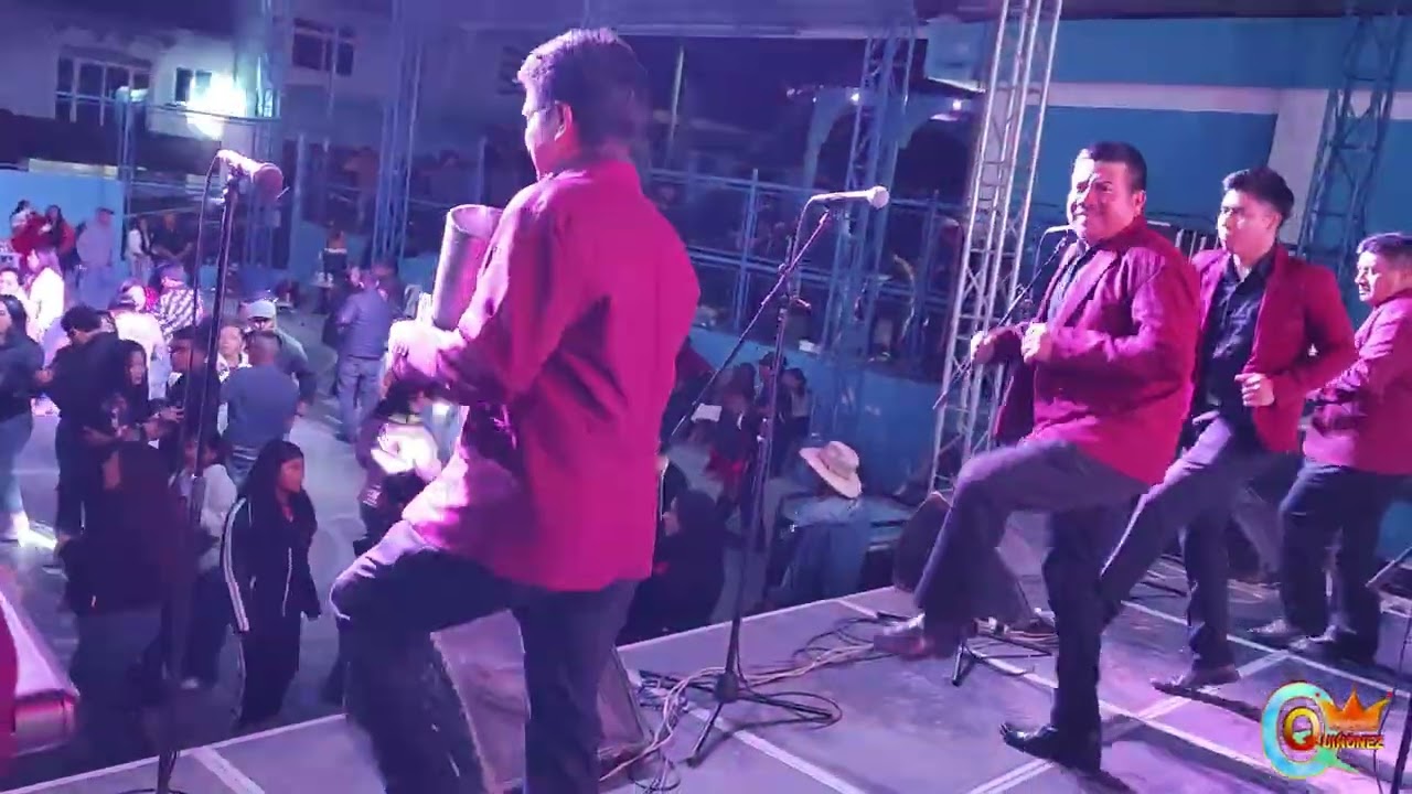 CHIQUI BABY - (COVER) Dinastía Musical Quiñónez- ( en Vivo)