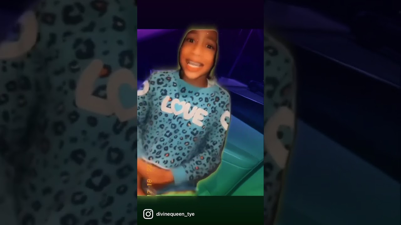 Young Mari raps to 