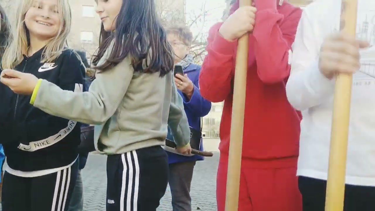 LURRA ESNATU 2024