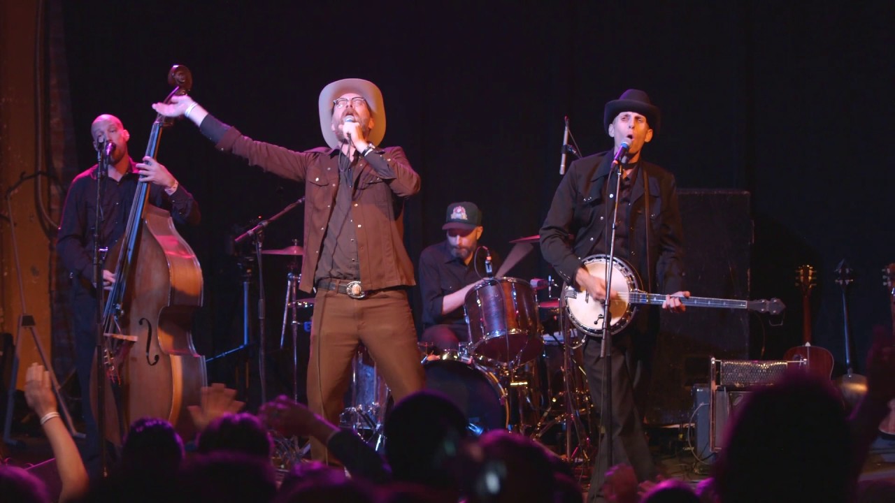 Slim Cessna's Auto Club plays 