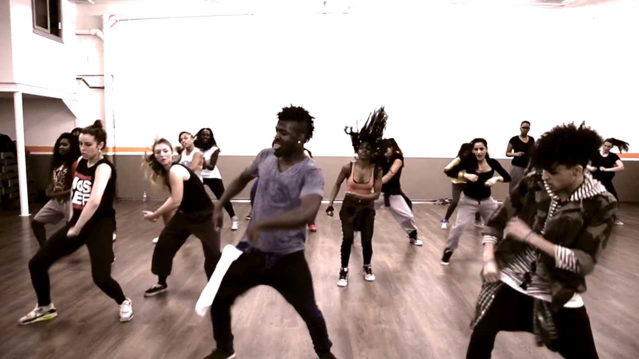 Antenna FUSE ODG / Blaakow Dancer / Dancehall Class Feeling Unity / AZONTO