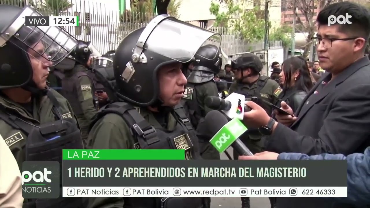 Maestros urbanos marchan en La Paz exigiendo mayor presupuesto para educación