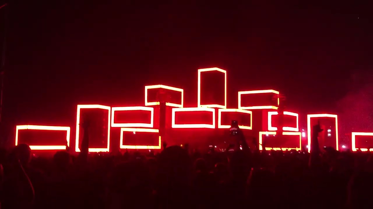 (Closed set) M83 Outro vs Sweet Disposition - Vintage Culture @sotrackboa SP 2022