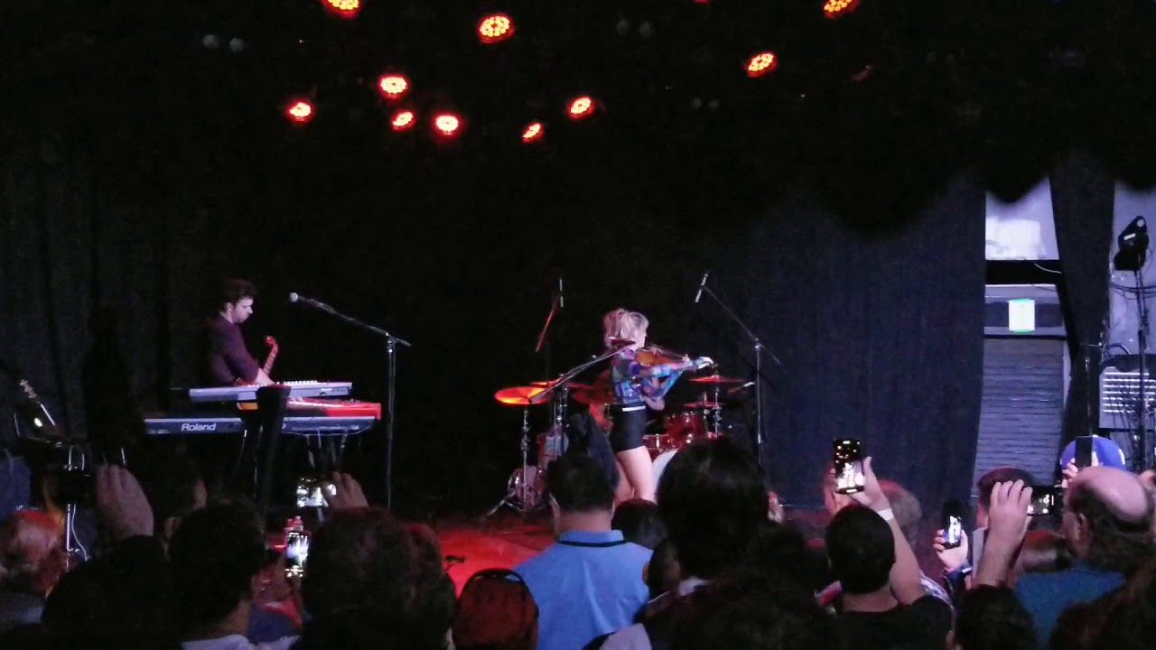 Lindsey Stirling - Love Goes On and On (with Amy Lee) - August 27, 2019