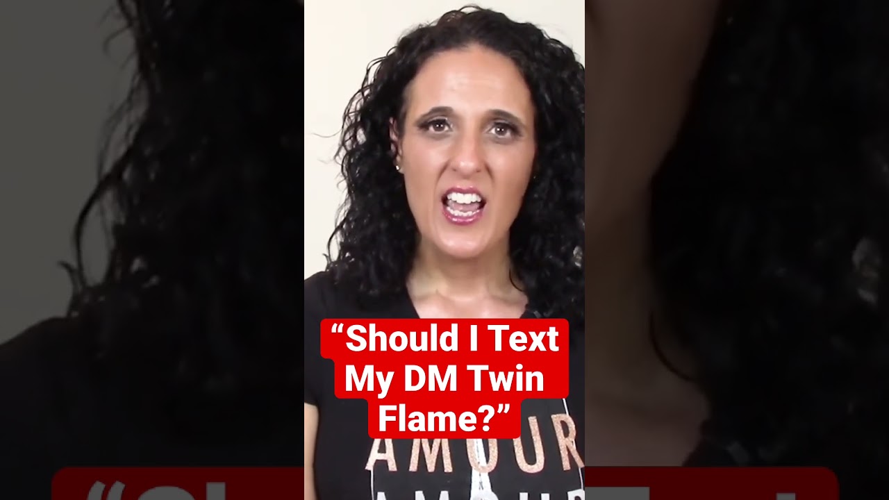 🧐 Should I Text My DM?&rdquo; 😍🤔 #divinemasculine #twinflame #dmtodf #shorts