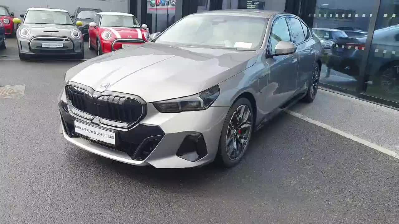 261D12851 - BMW 5 серии 530e M Sport Pro седан 2026 года выпуска. Идентификатор: 703418