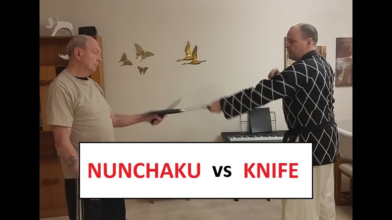 Nunchaku vs Knife