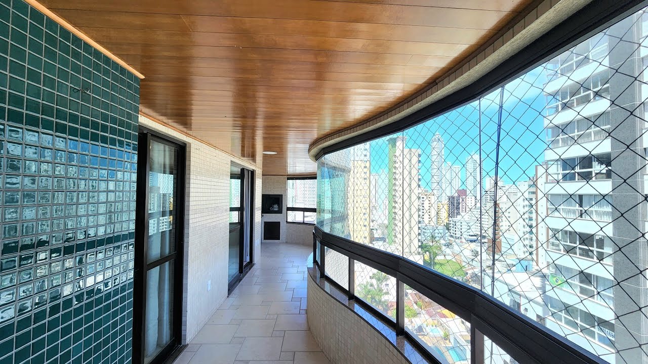 Oportunidade, apartamento a venda em Balneário Camboriú, gigante, com 3 suítes, mobiliado e equipado