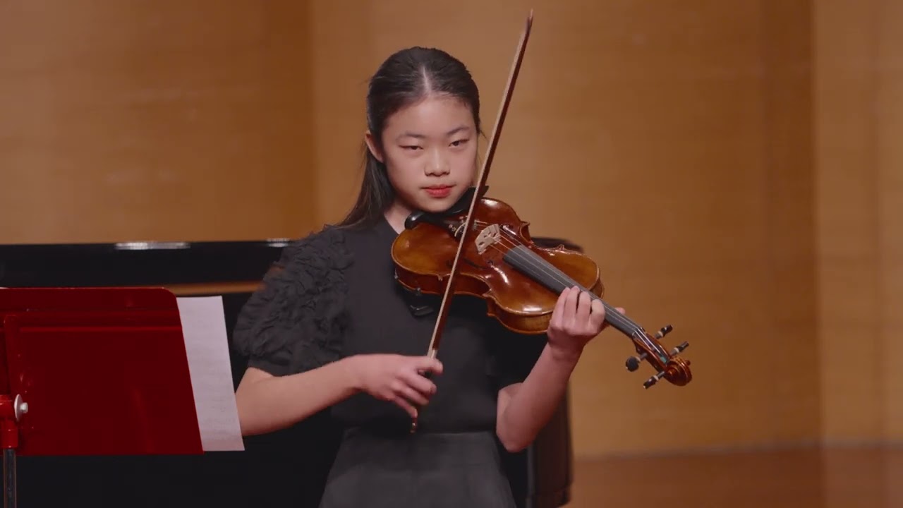 胡家綺 - F. Seitz Violin Pupil's Concerto No. 4, 3rd Mvt.