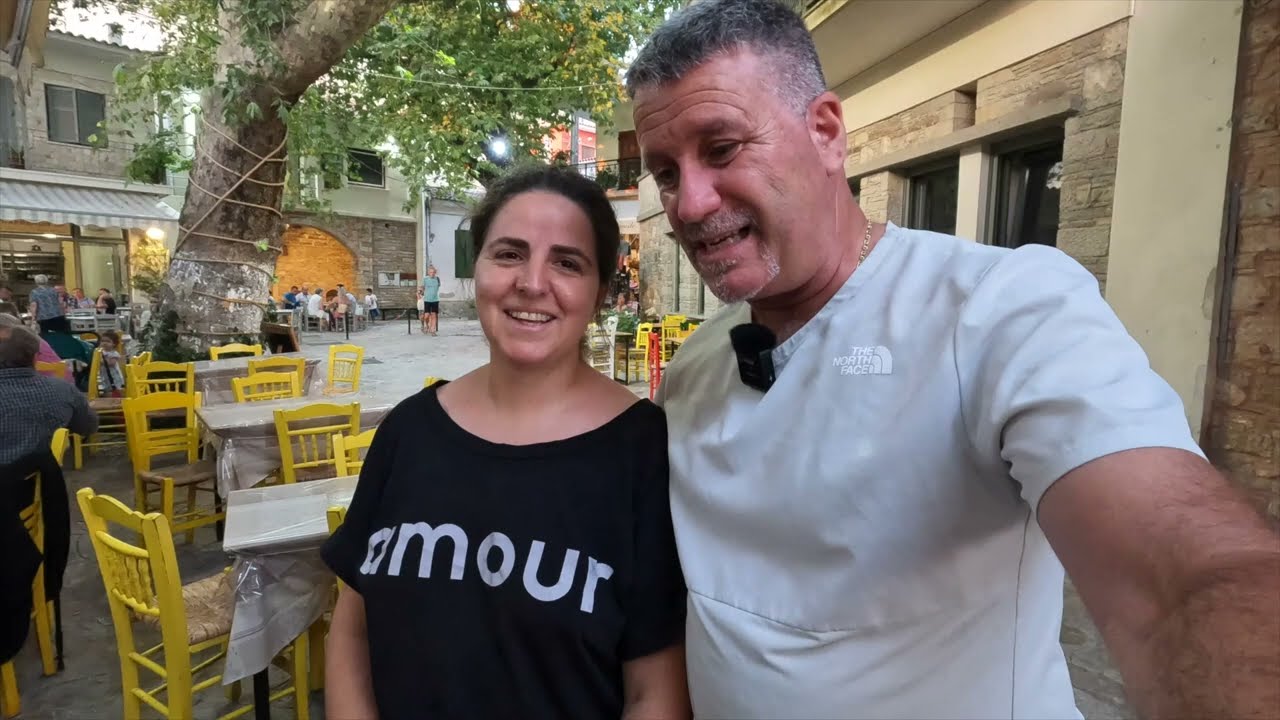 ΠΛΑΤΑΝΟΣ ΣΑΜΟΥ ΠΑΡΕΑ ΜΕ ΤΟ ΝΙΚΟ ΑΠΟ ΤΟ ΚΟΚΚΑΡΙ ΚΑΙ ΓΙΑ ΦΑΓΗΤΟ ΣΤΟ ΛΕΩΝ