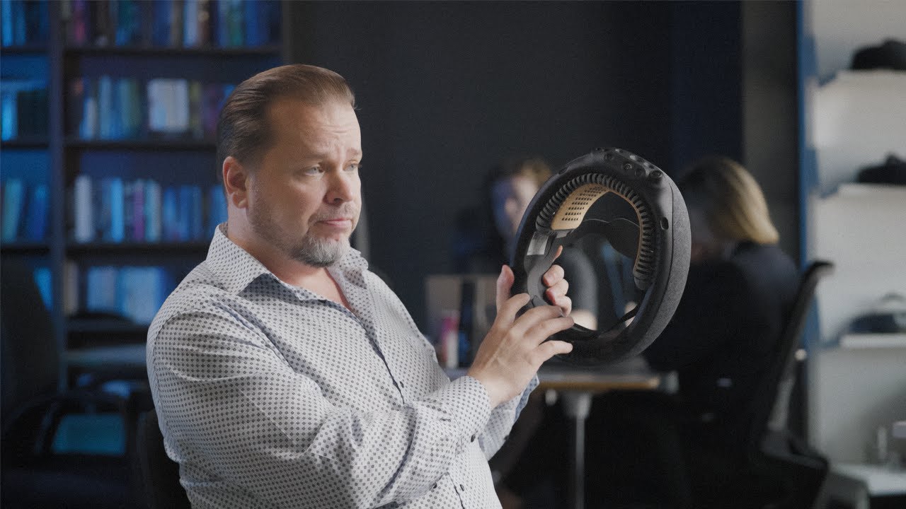 Johannes V&auml;&auml;n&auml;nen Introduces SuperBrain 1 | 7Sense