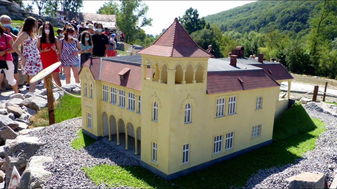 Parcul Mini Transilvania (Băile Szejke, Odorheiu Secuiesc, Transilvania, Romania)