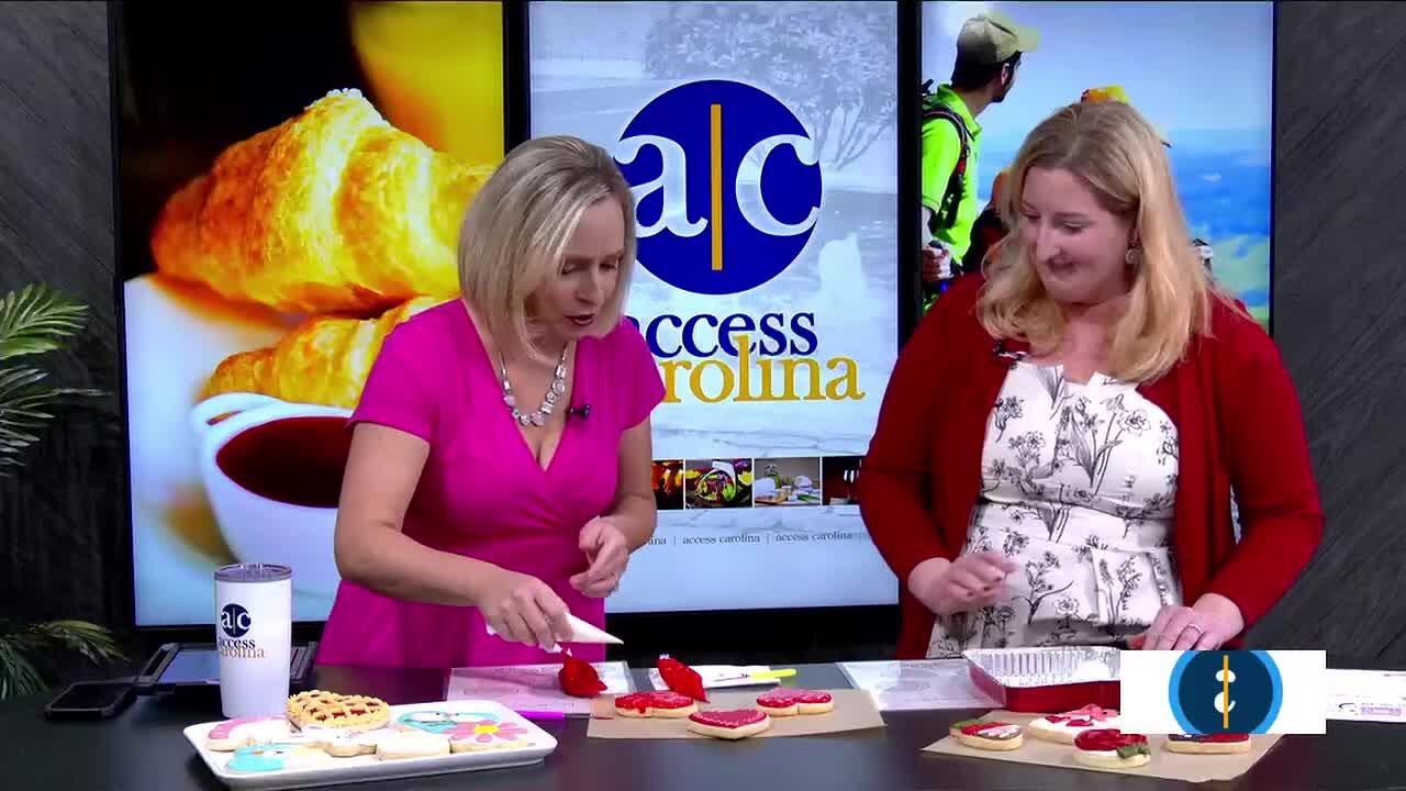 Valentine's cookie decorating with The Cottage Cookie