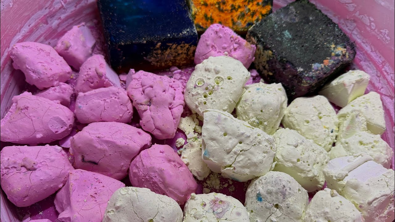 Pasted Gymchalk Chunks w/ @bluedaisy_creative 🪨• Satisfying Gymchalk Crush • Powdery Crunch • ASMR