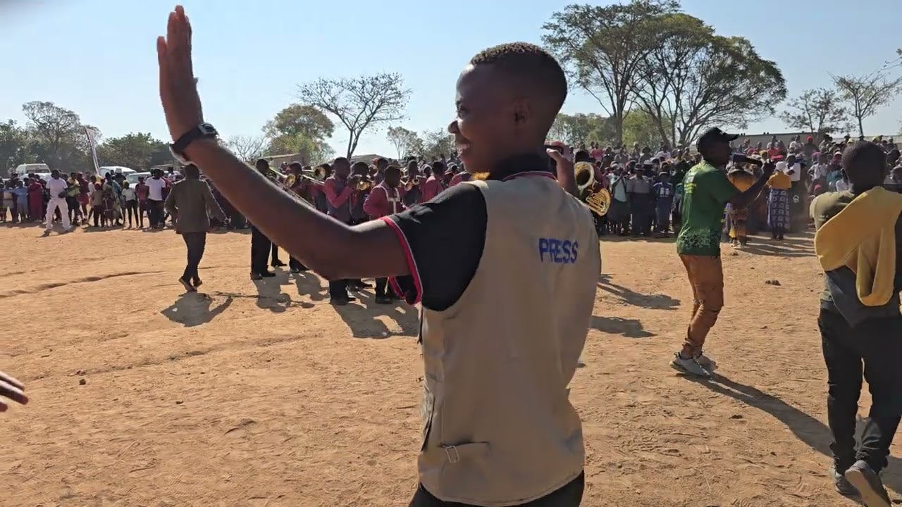 NDIRE NDIRE LIVE IN MASVINGO -MUTENDI HIGH SCHOOL BRASS BAND