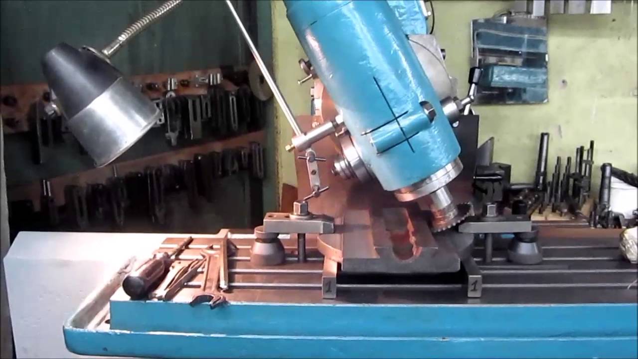 Фрезерование паза под углом