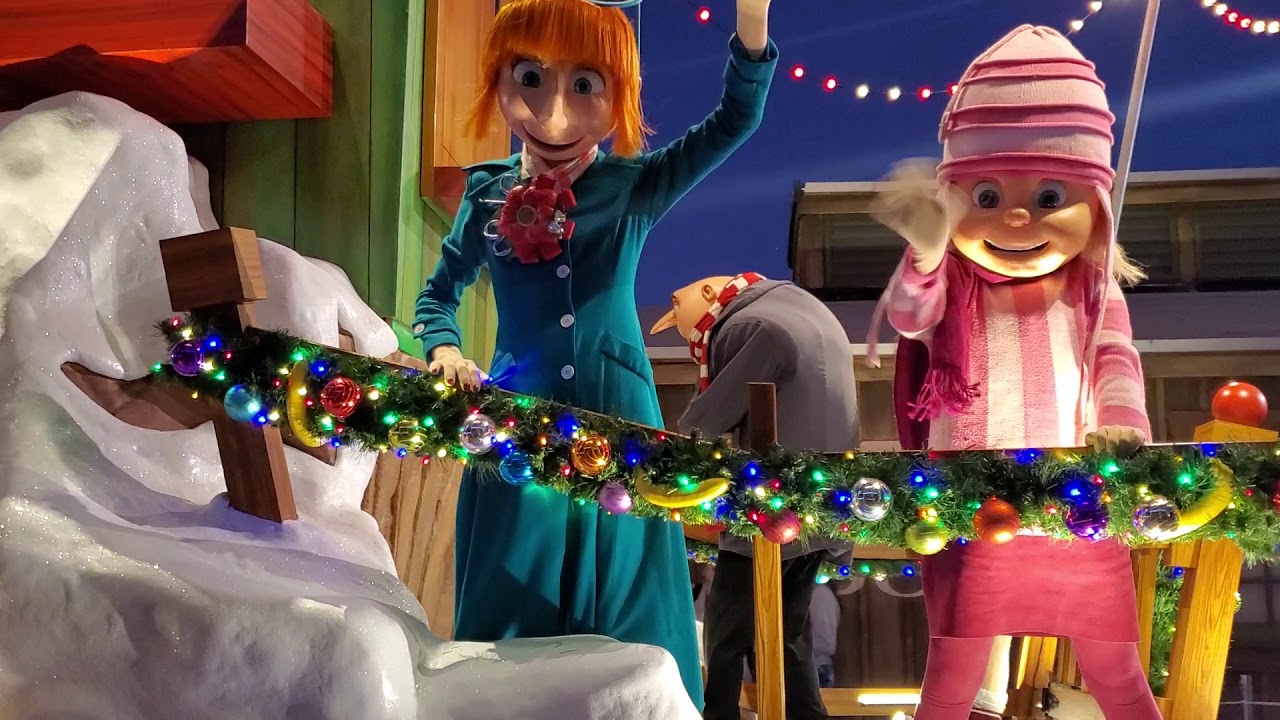 Universal's Holiday Parade | Starring Despicable Me, Madagascar & More| Featuring Macy's 2019