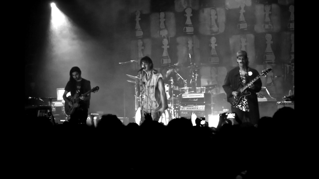 Leave It In My Dreams - Sped Up (The Voidz)