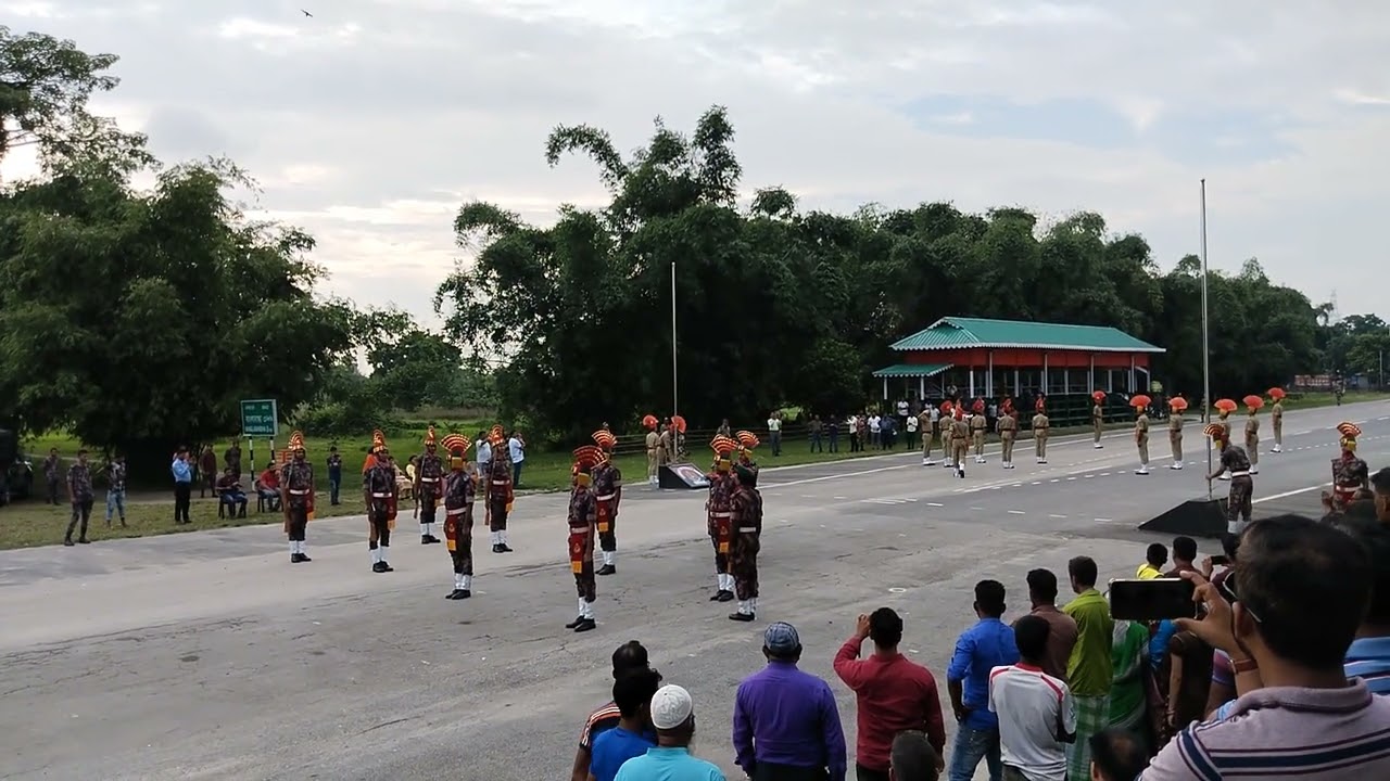 বাংলাবান্ধা তেঁতুলিয়া সীমান্ত প্যারেড ২০২২ সাল Bangladesh India Parade 