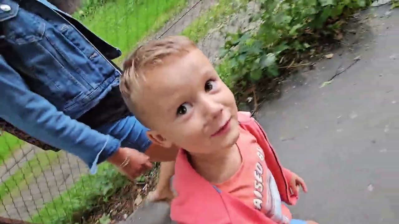 No to spacer..I obowiązkowo Plac zabaw..Rowien Krupowa Zakopane