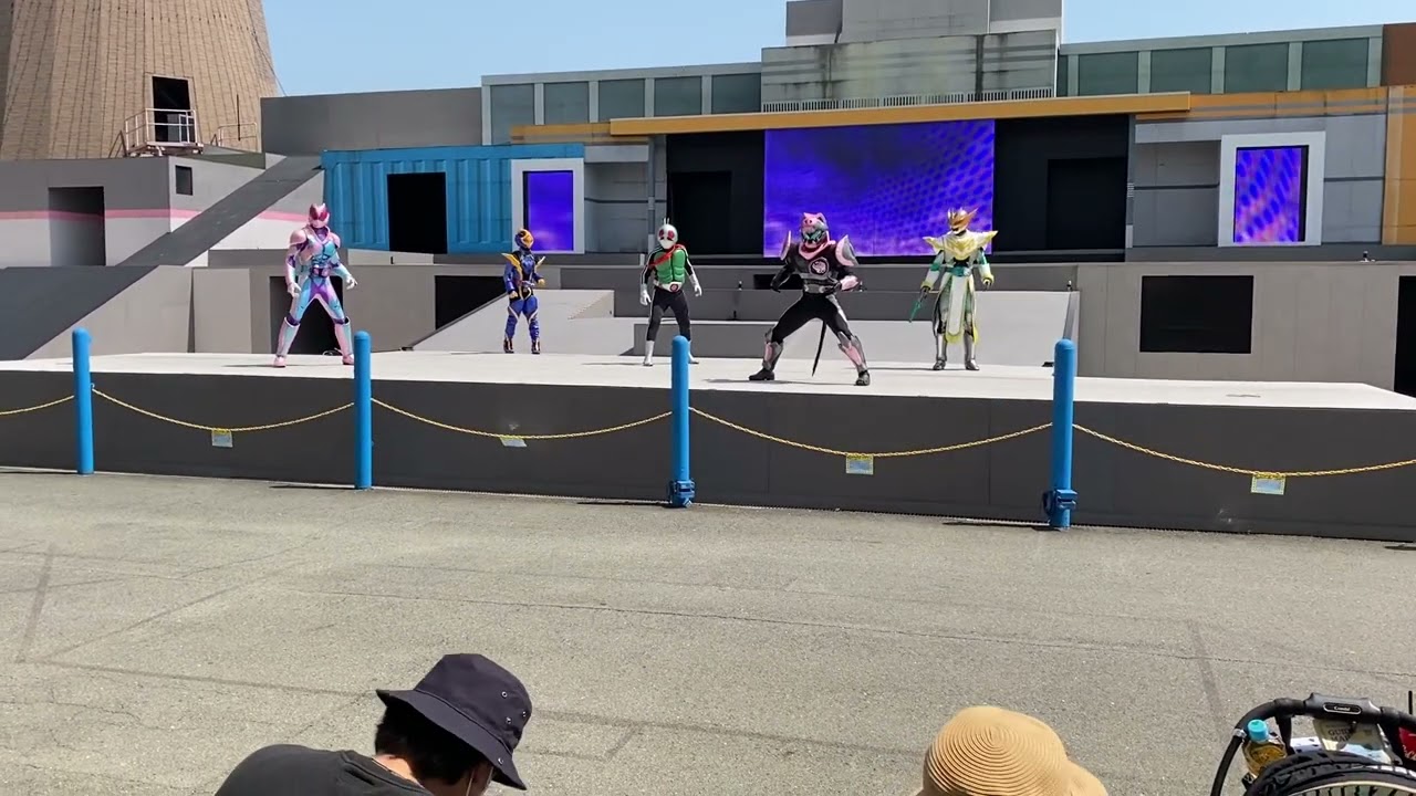 リバイスショー