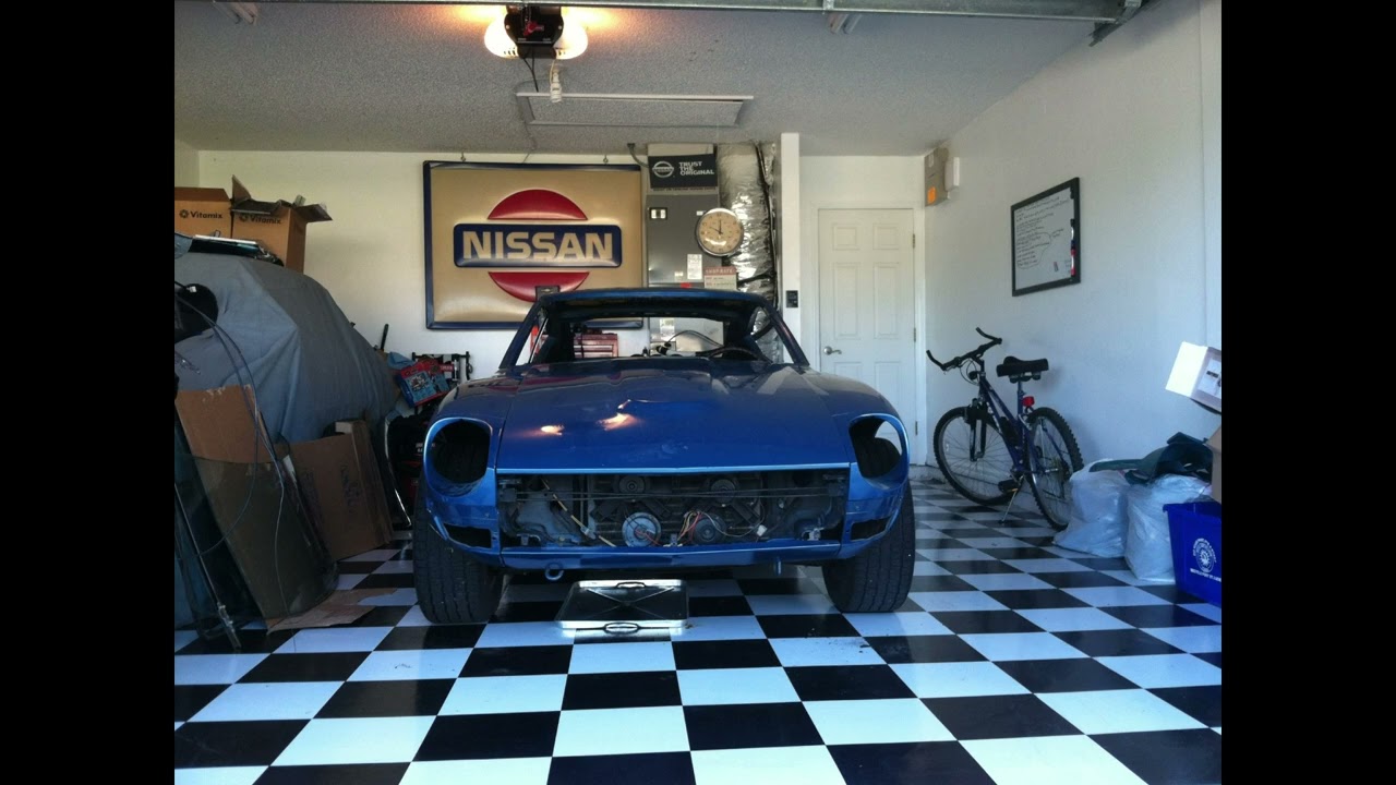 Welcome To Tom's Datsun Garage!