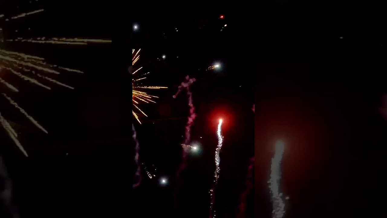 MAXIMUM CHARGE 💥  #fireworks  #july4th #shorts