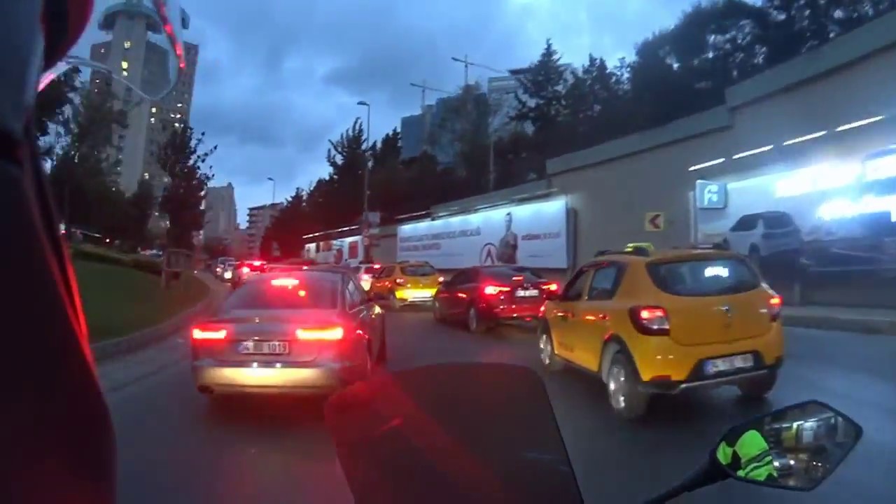 Daelim S3 Advance ile İstanbulda akşam trafiği...
