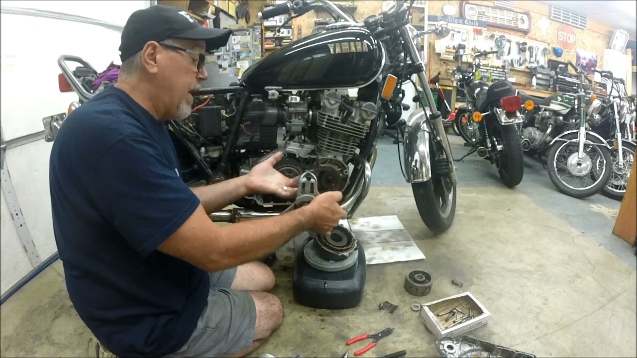1980 Yamaha XS850 clutch removal