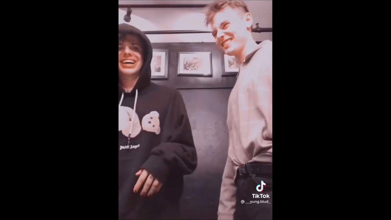 Yungblud Being a meme for 3 minutes straight 😭