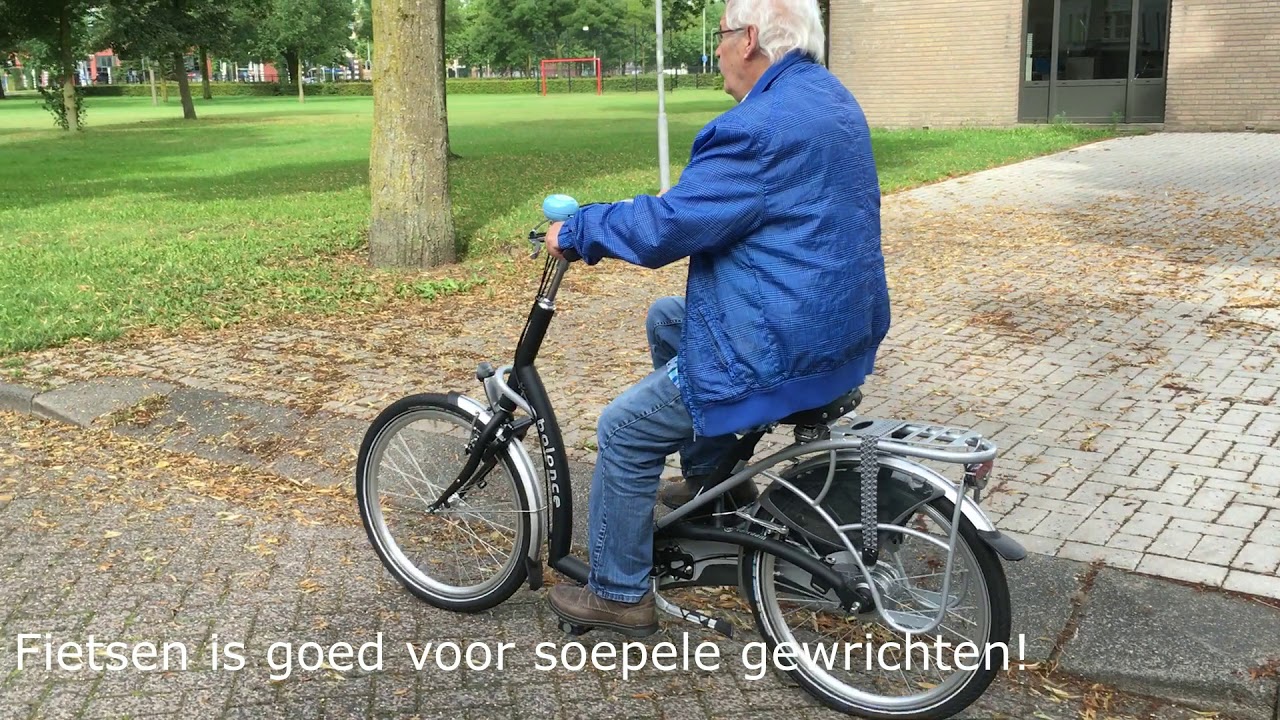 Veilig blijven fietsen met dementie en knieklachten? Frans laat het zien!