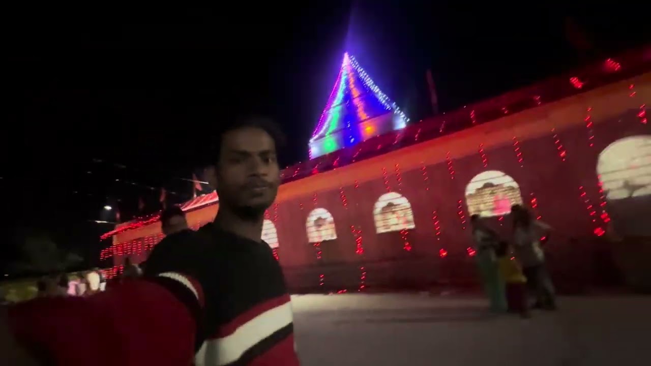 My new vlog shiv mandir 🙏🏻🕉️#shivshankar #harharmahadev #mandir 