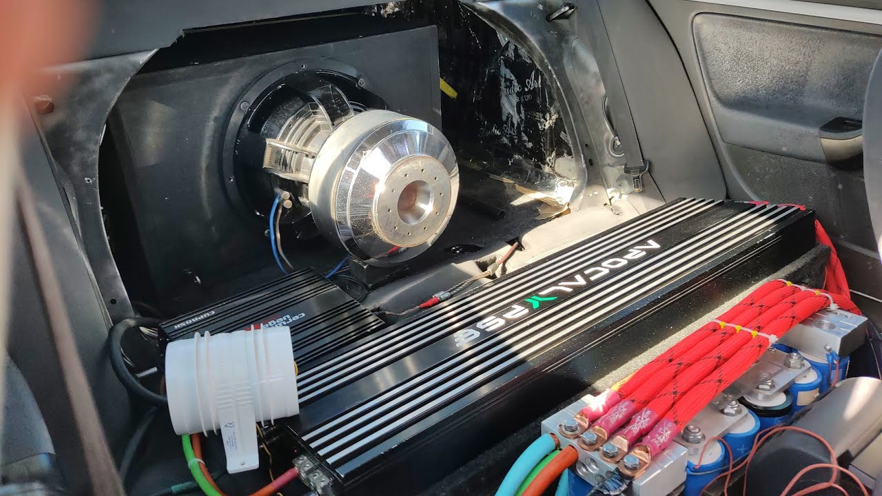 ¡Subwoofer de 5 MIL Watts y Ampli RUSO de 14 MIL Watts!