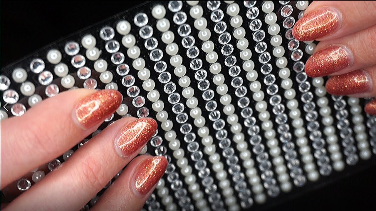 Bumpy ASMR | SCRATCHING Bumpy Textures | Fast Triggers (No Talking)