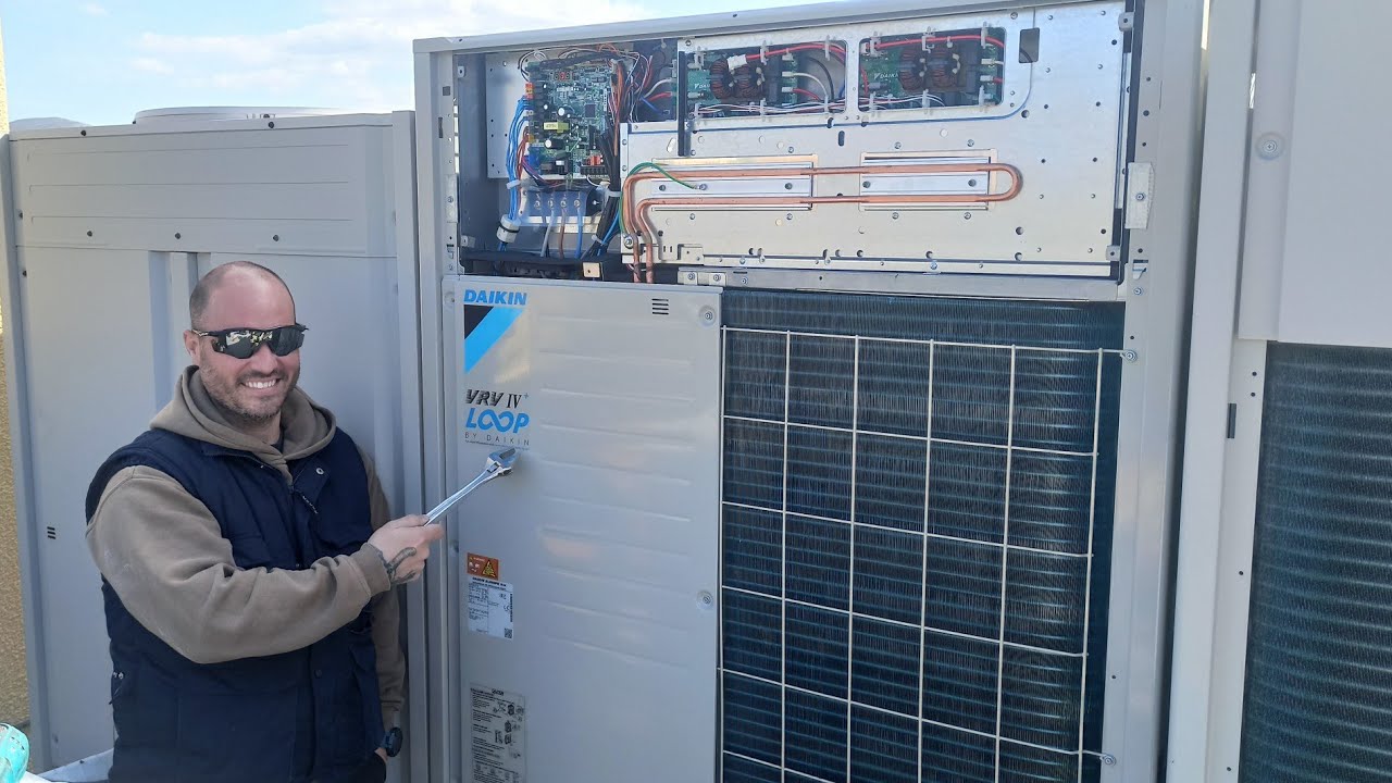 installing a DAIKIN VRV system...pt2...