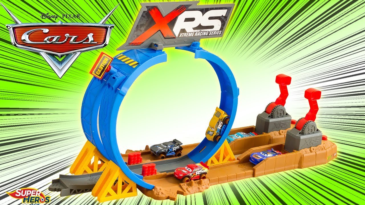 Disney Cars Piste Ultime Challenge XRS Mud Racing crash looping Jouet Mattel