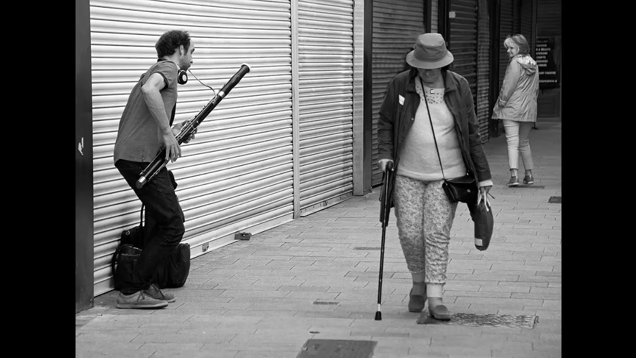 Street life in Dublin