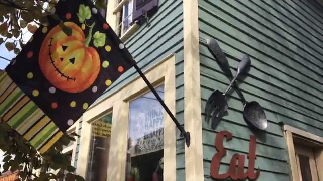 An October Sunday in Sainte Genevieve, MO