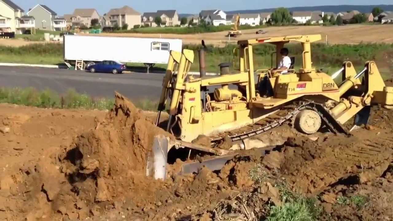 Cat d8n dozer