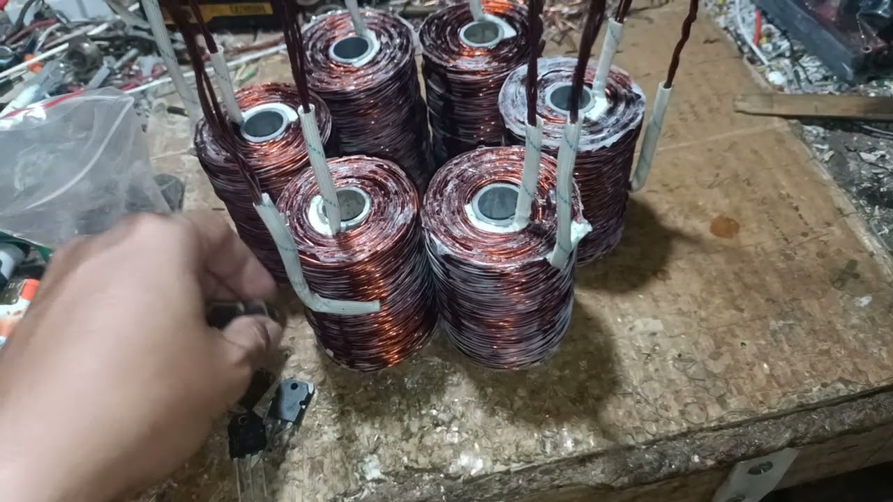 Sẽ thương mại Mô Tơ tự chạy tự phát điện 12vdc,250ah,ĐT,0963449547