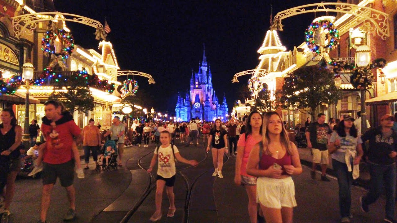 Magic Kingdom Complete Walkthrough at Night, Orlando Florida · Walt Disney World 4K