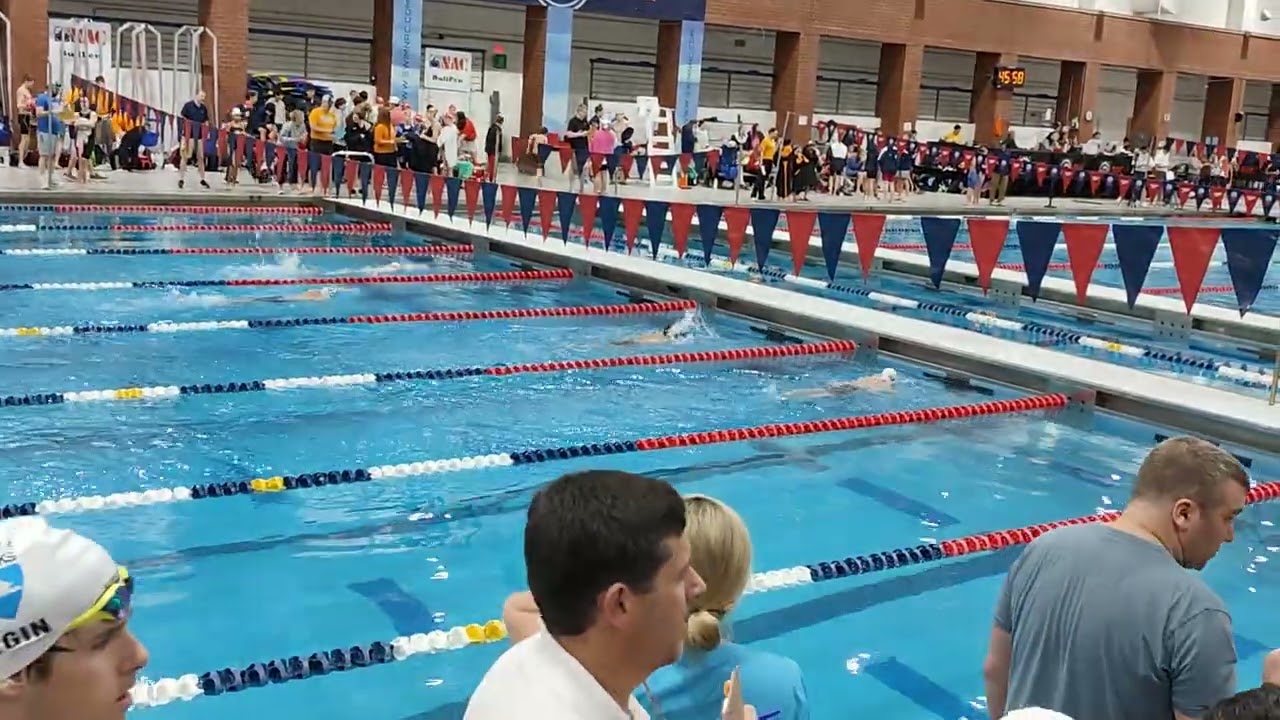 Max 200 free