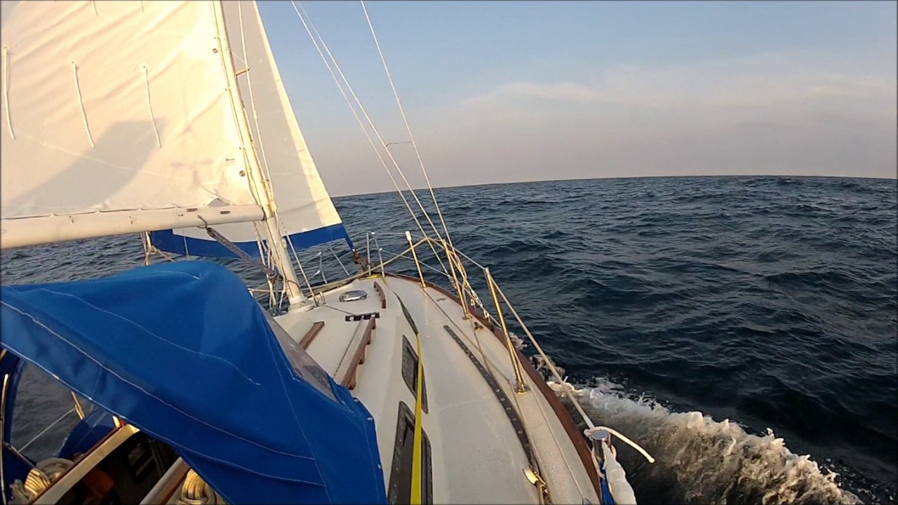 Sailing Across the Atlantic, Alberg 29