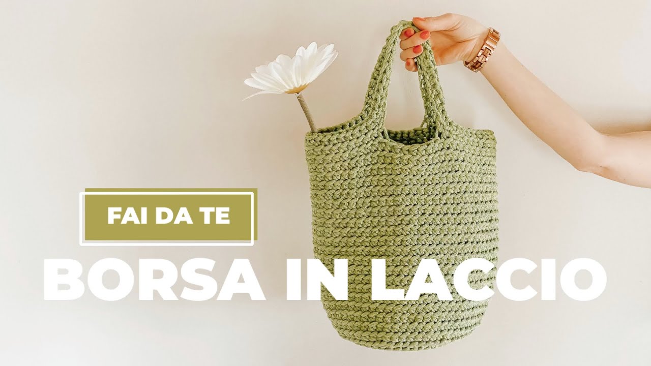 Borsa bauletto a uncinetto creativa e trendy