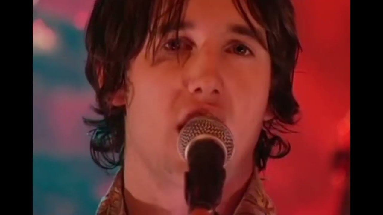 Ash - Girl From Mars (TFI Friday 1996) Britpop Chris Evans Channel 4 Live
