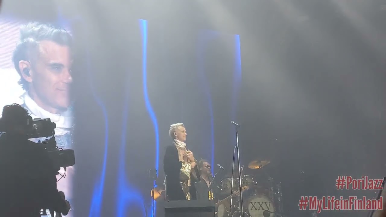 Robbie Williams - Angels (LIVE @ Pori Jazz 2023)