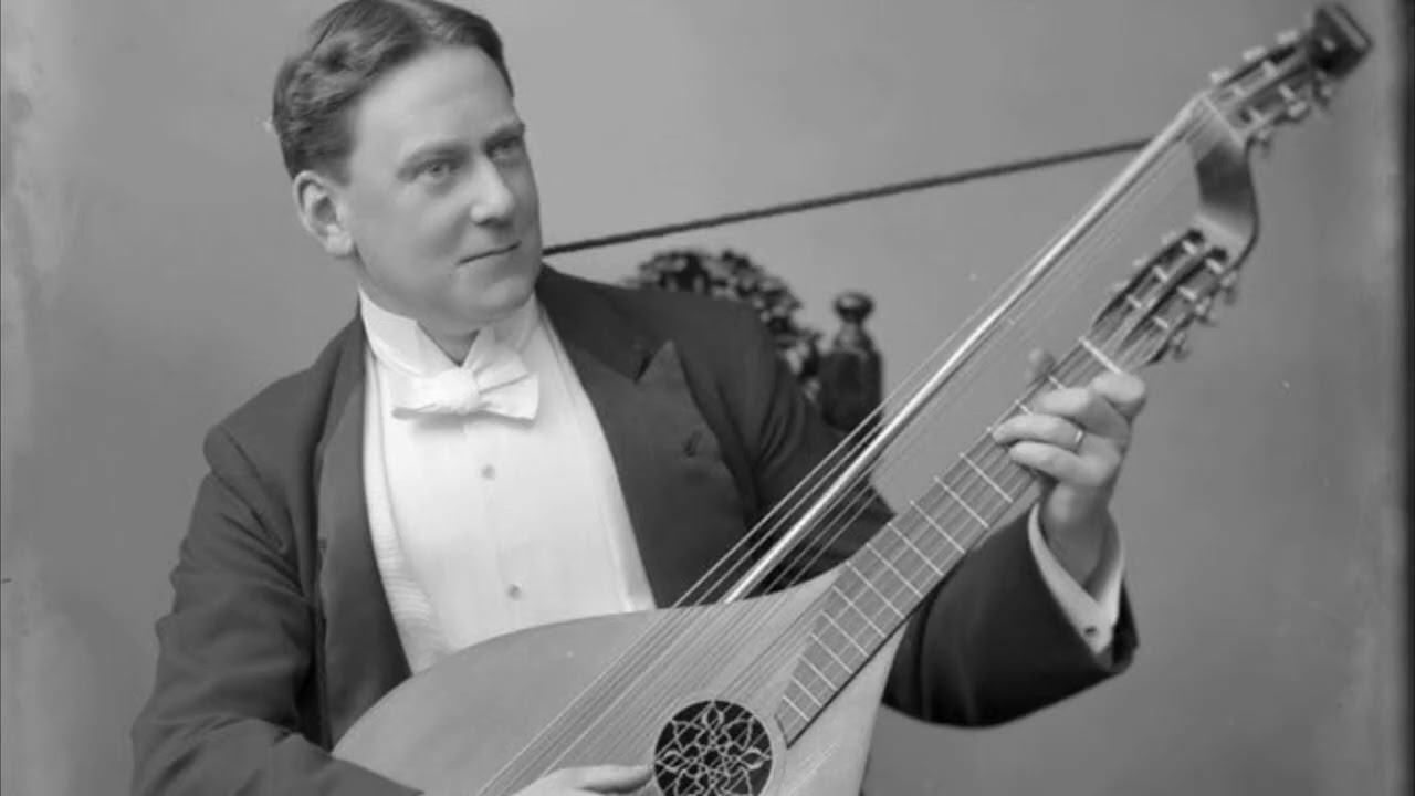 Albin Lindahl - Liksom en herdinna