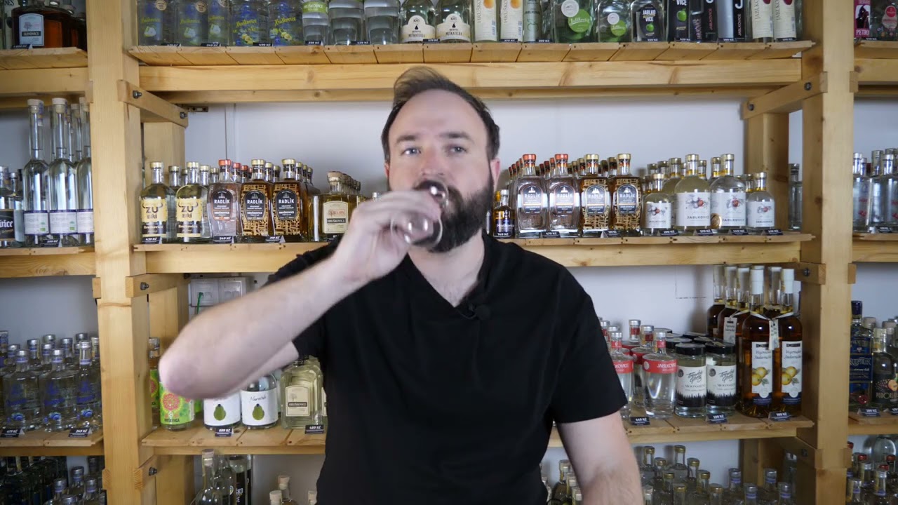 Lihovárek.cz recenze - Slivovice z Palírny Svízela
